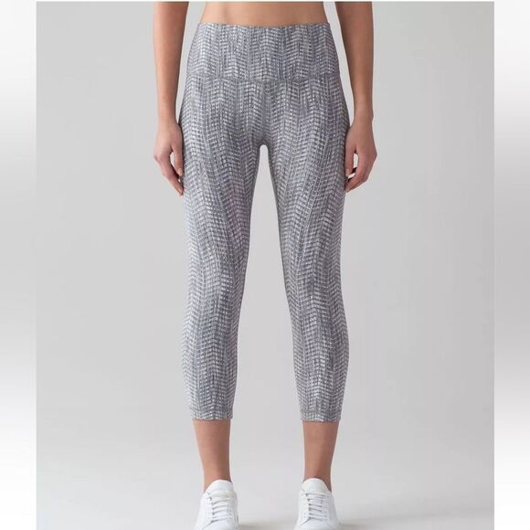 Lululemon Wunder Under Crop Hi-Rise 21" Arrow Jacquard Battleship Silver Spoon - Picture 4 of 6